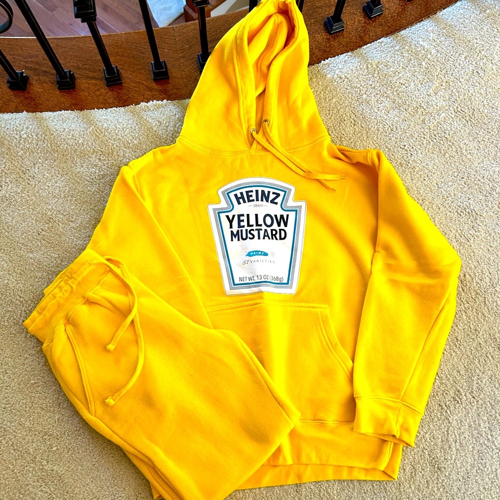 Mustard costume. Halloween costume